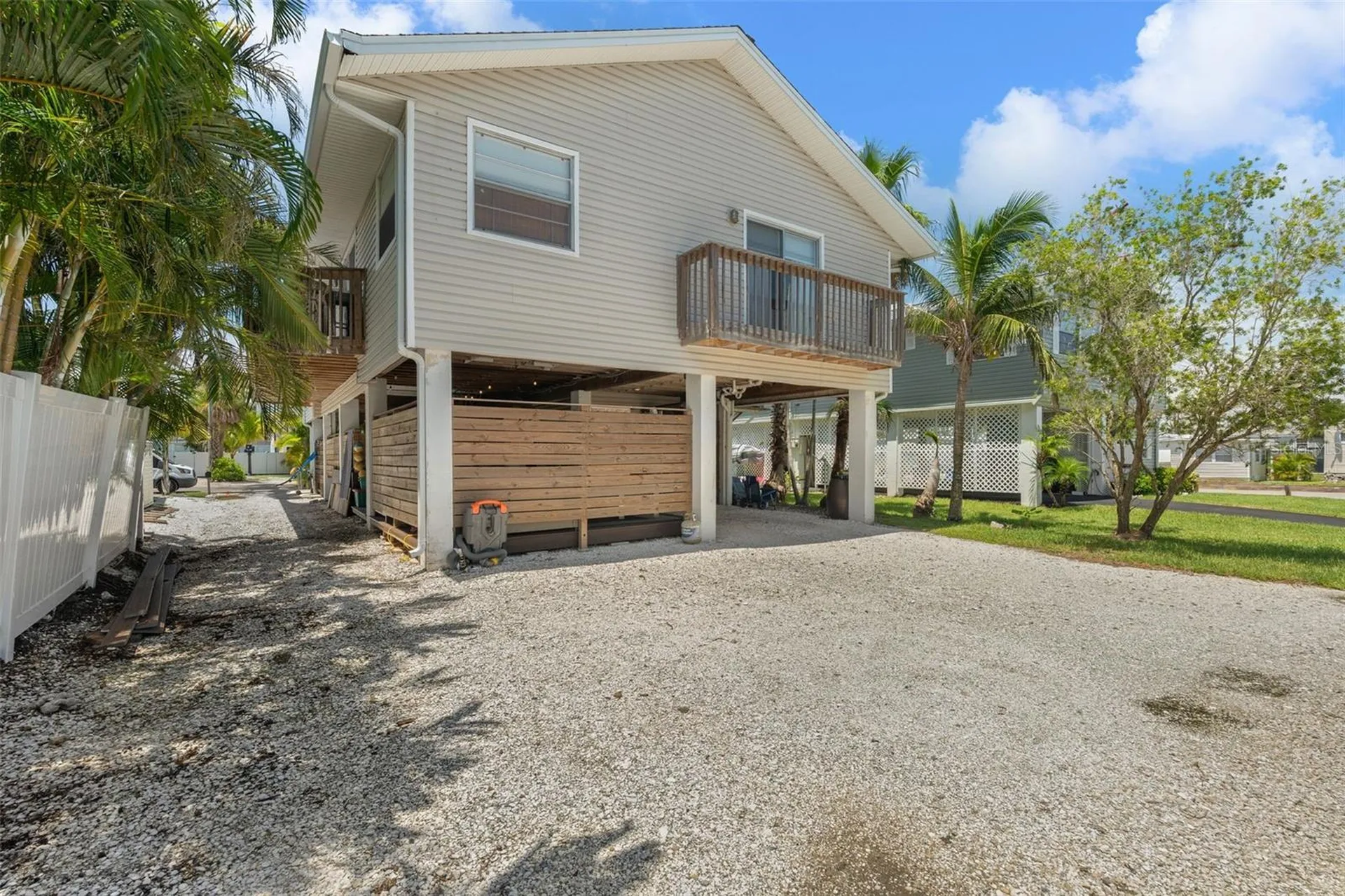 2517 Avenue C Bradenton Beach FL 34217