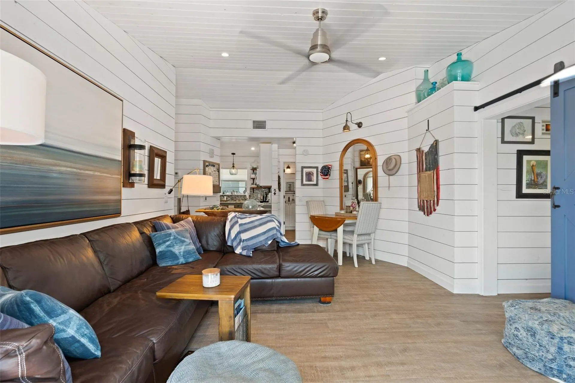 2517 Avenue C Bradenton Beach FL 34217