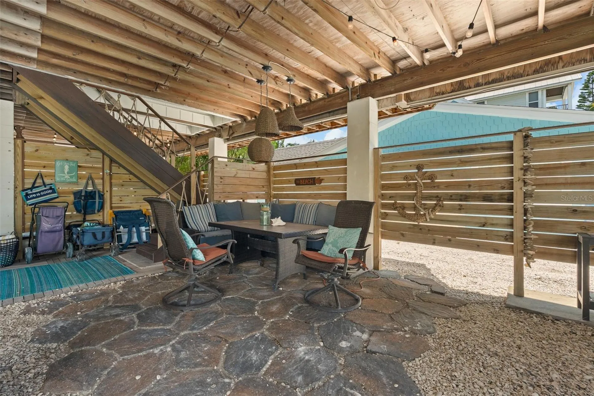 2517 Avenue C Bradenton Beach FL 34217