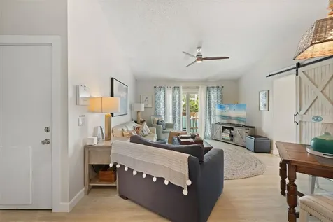 2517 Avenue C Bradenton Beach FL 34217