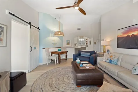 2517 Avenue C Bradenton Beach FL 34217