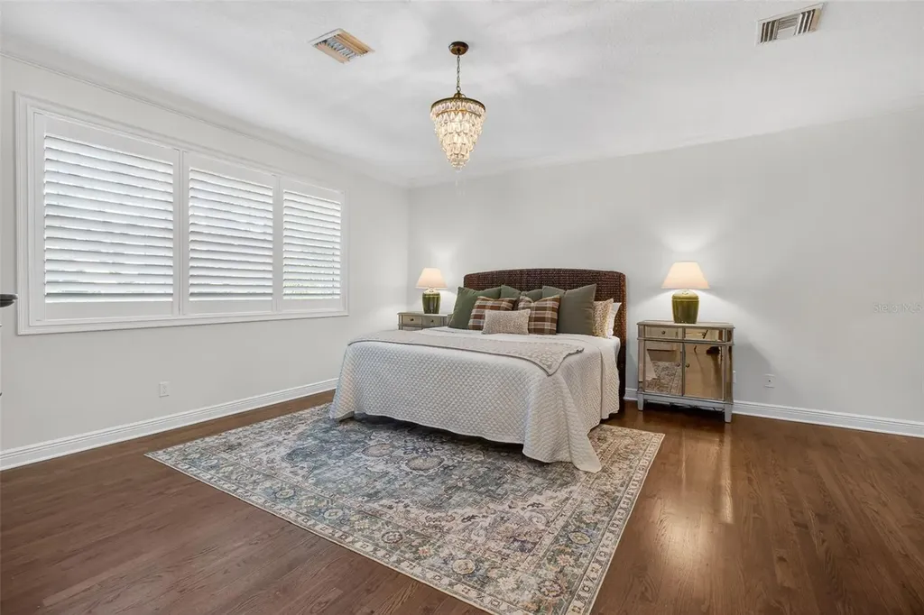 1298 Seville Lane NE St Petersburg FL 33704