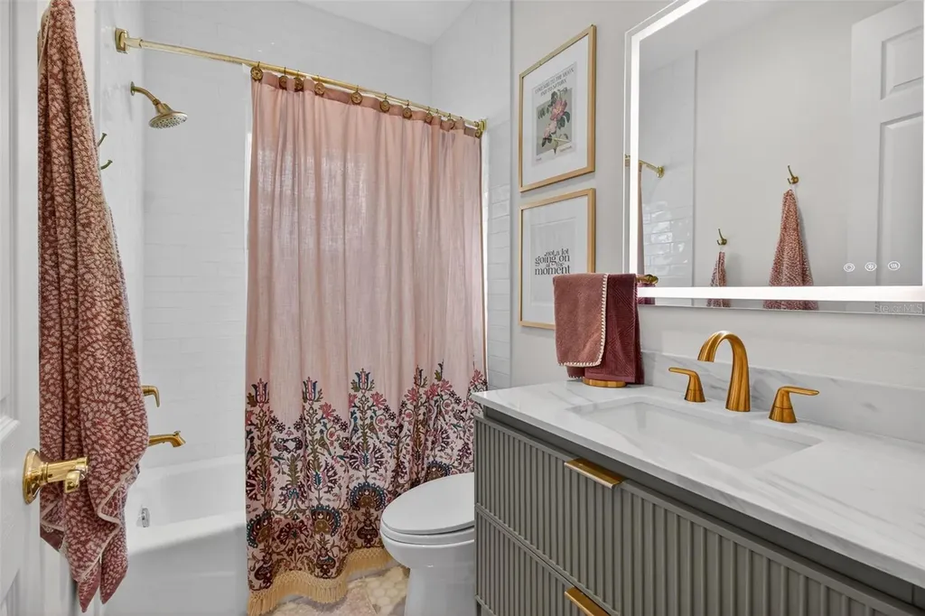 1298 Seville Lane NE St Petersburg FL 33704