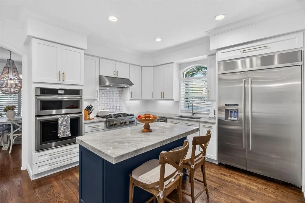 1298 Seville Lane NE St Petersburg FL 33704