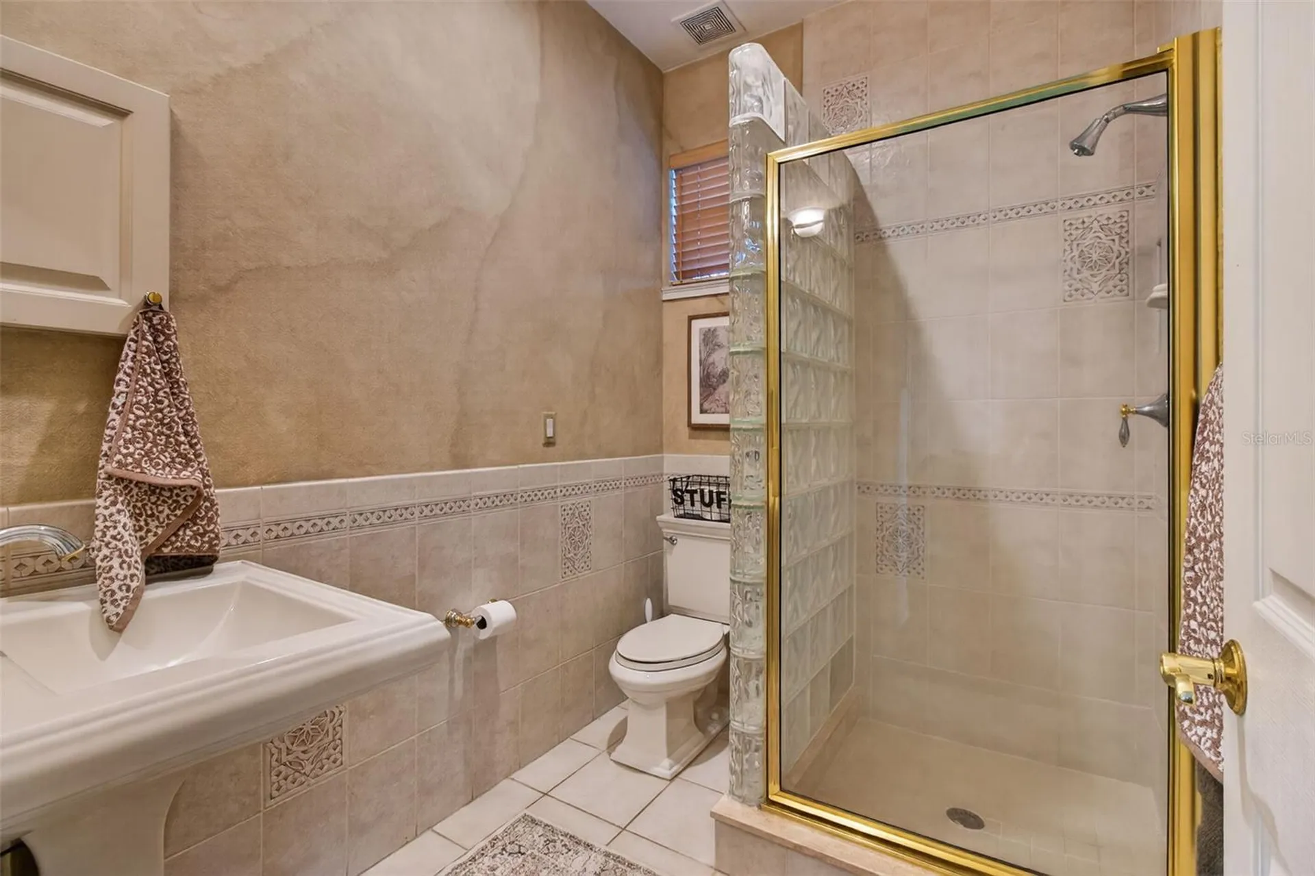1298 Seville Lane NE St Petersburg FL 33704