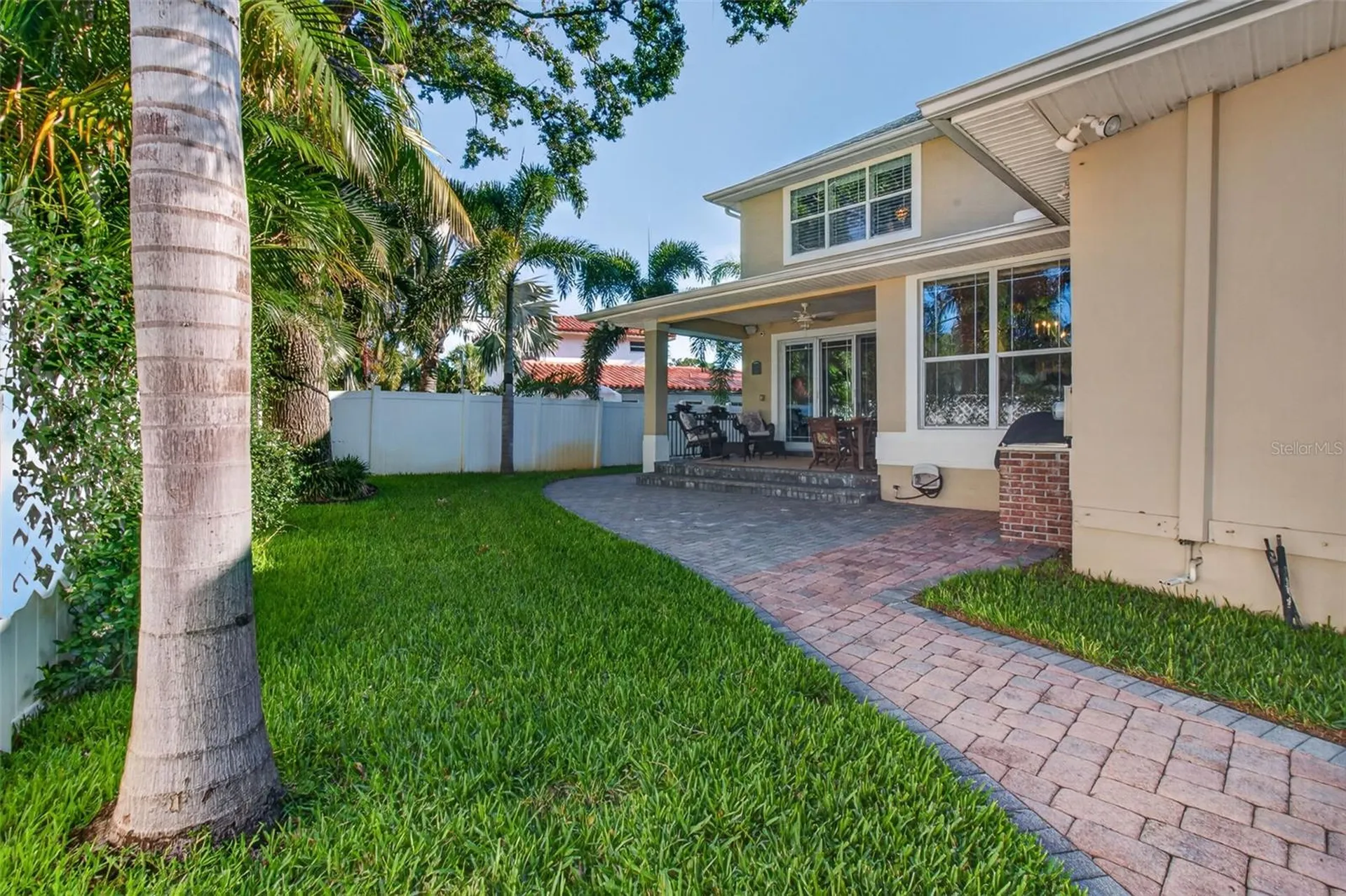 1298 Seville Lane NE St Petersburg FL 33704