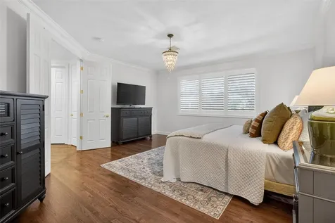 1298 Seville Lane NE St Petersburg FL 33704