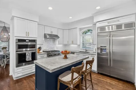 1298 Seville Lane NE St Petersburg FL 33704