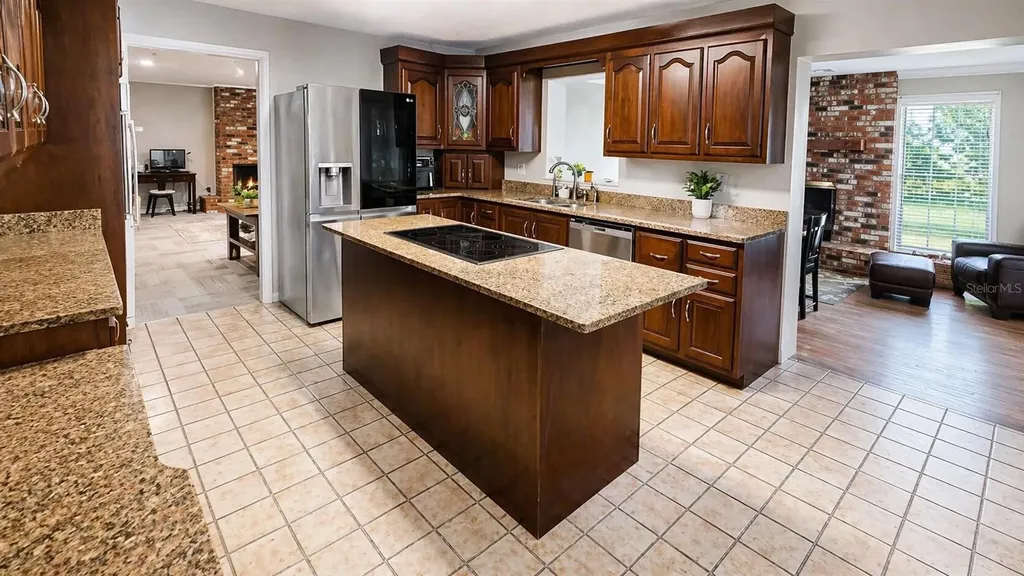 2313 SE 7th Street Ocala FL 34471