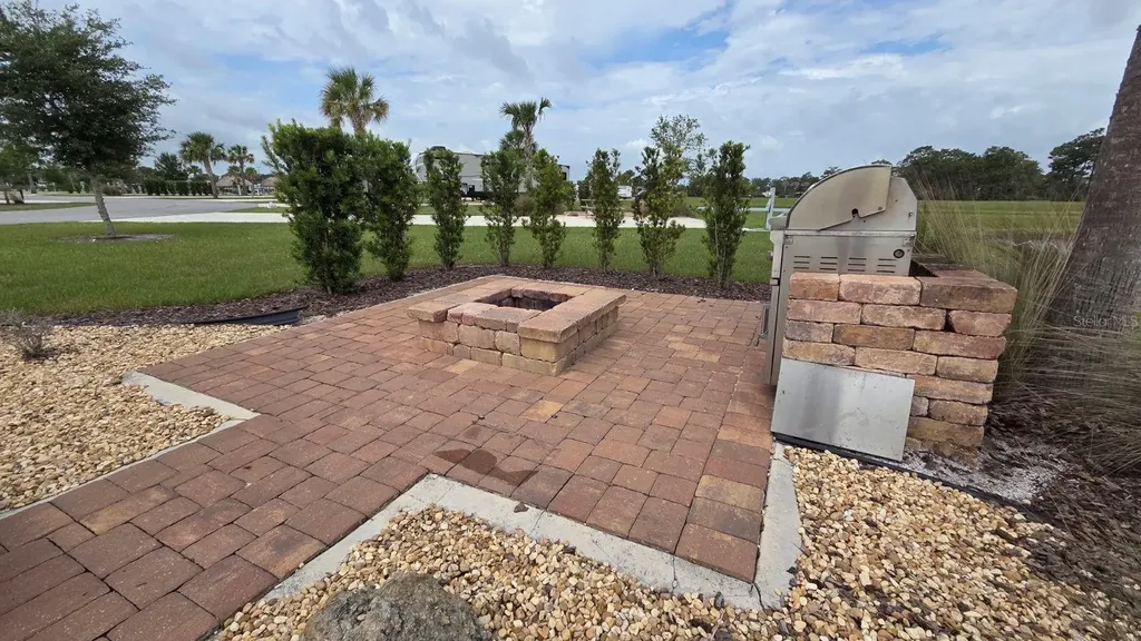 71 Cedar Circle E Lake Wales FL 33898