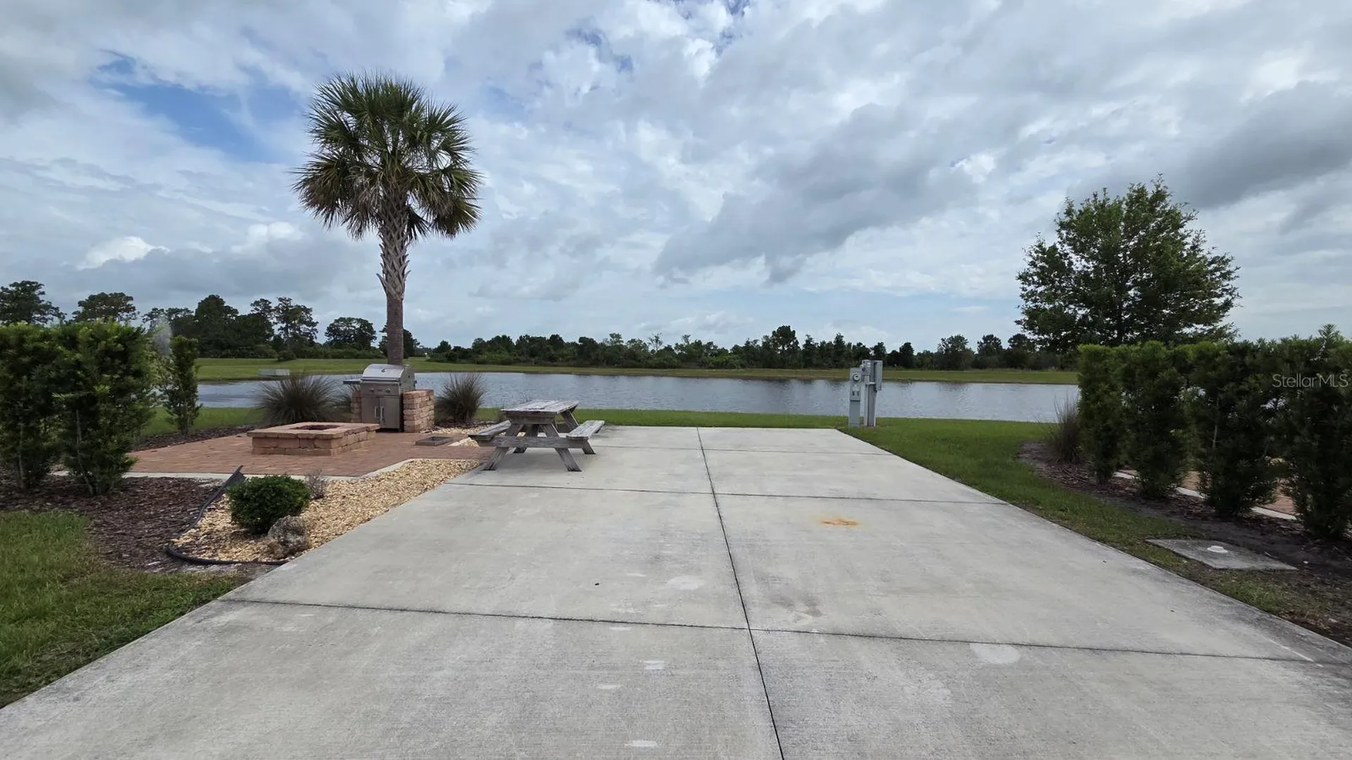 71 Cedar Circle E Lake Wales FL 33898