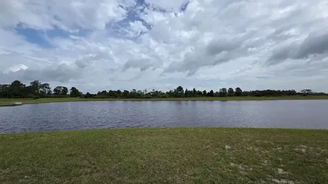 71 Cedar Circle E Lake Wales FL 33898