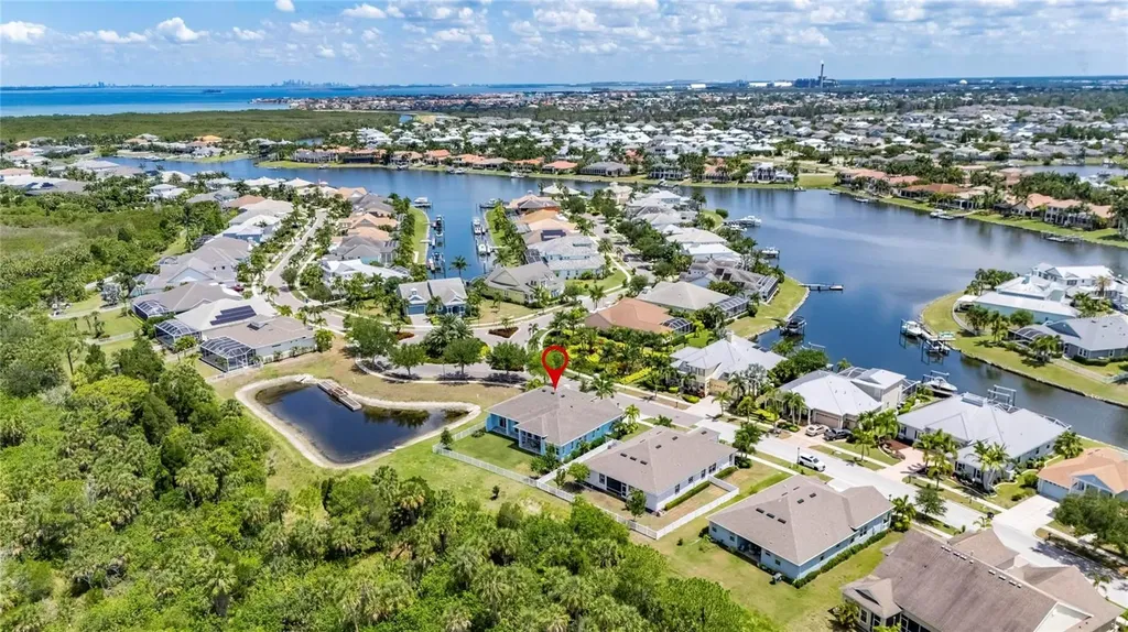 638 Manns Harbor Drive Apollo Beach FL 33572