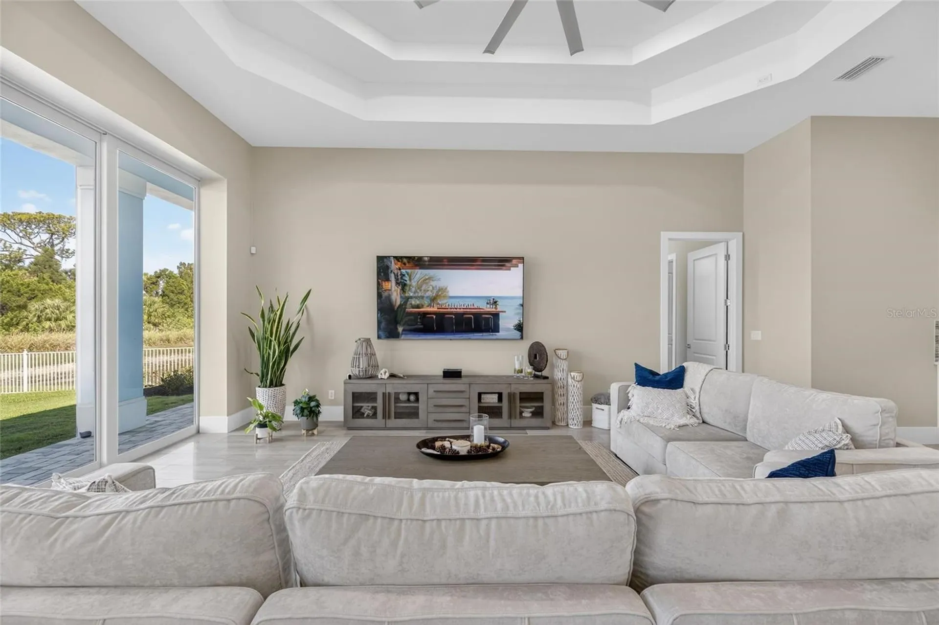 638 Manns Harbor Drive Apollo Beach FL 33572