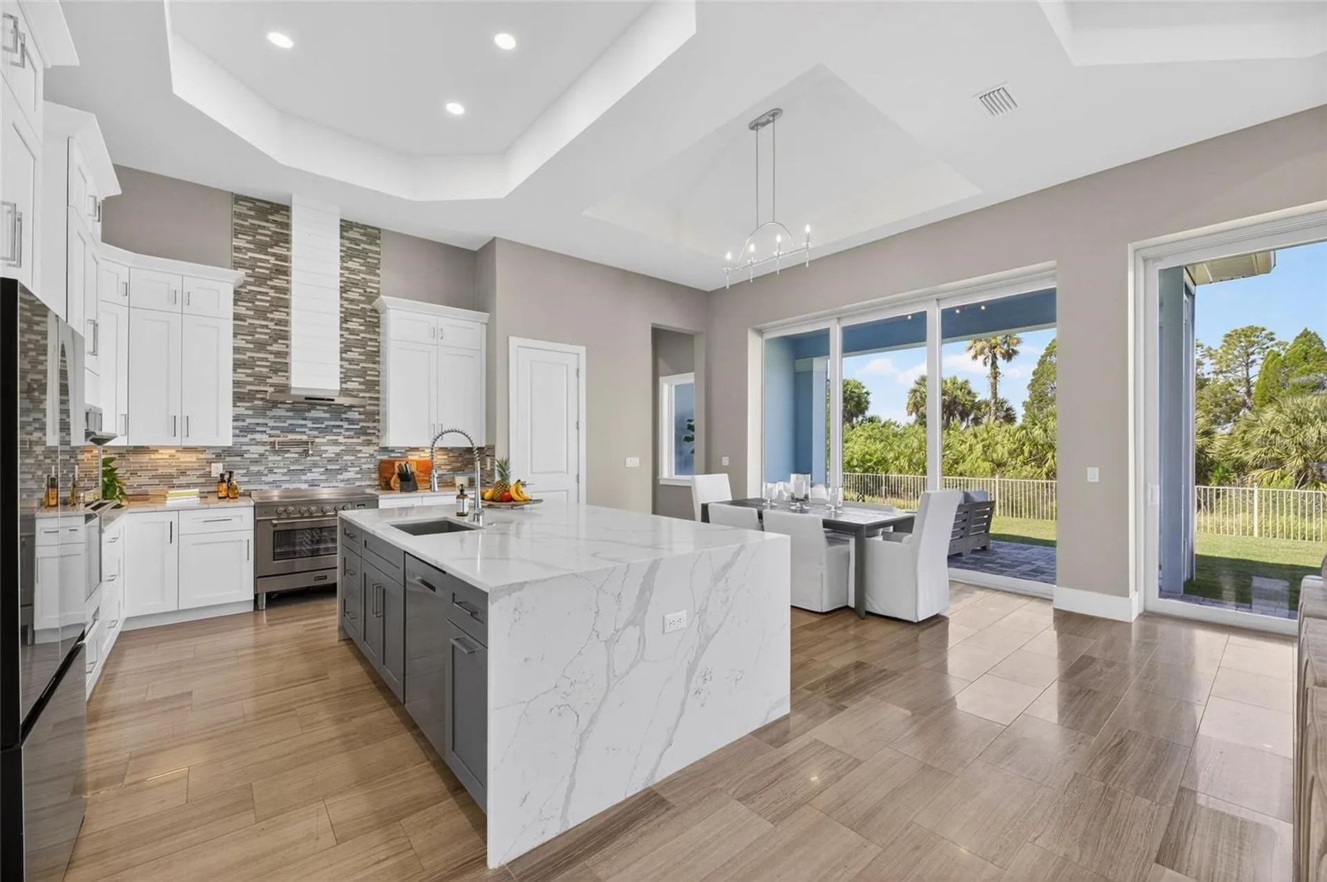 638 Manns Harbor Drive Apollo Beach FL 33572