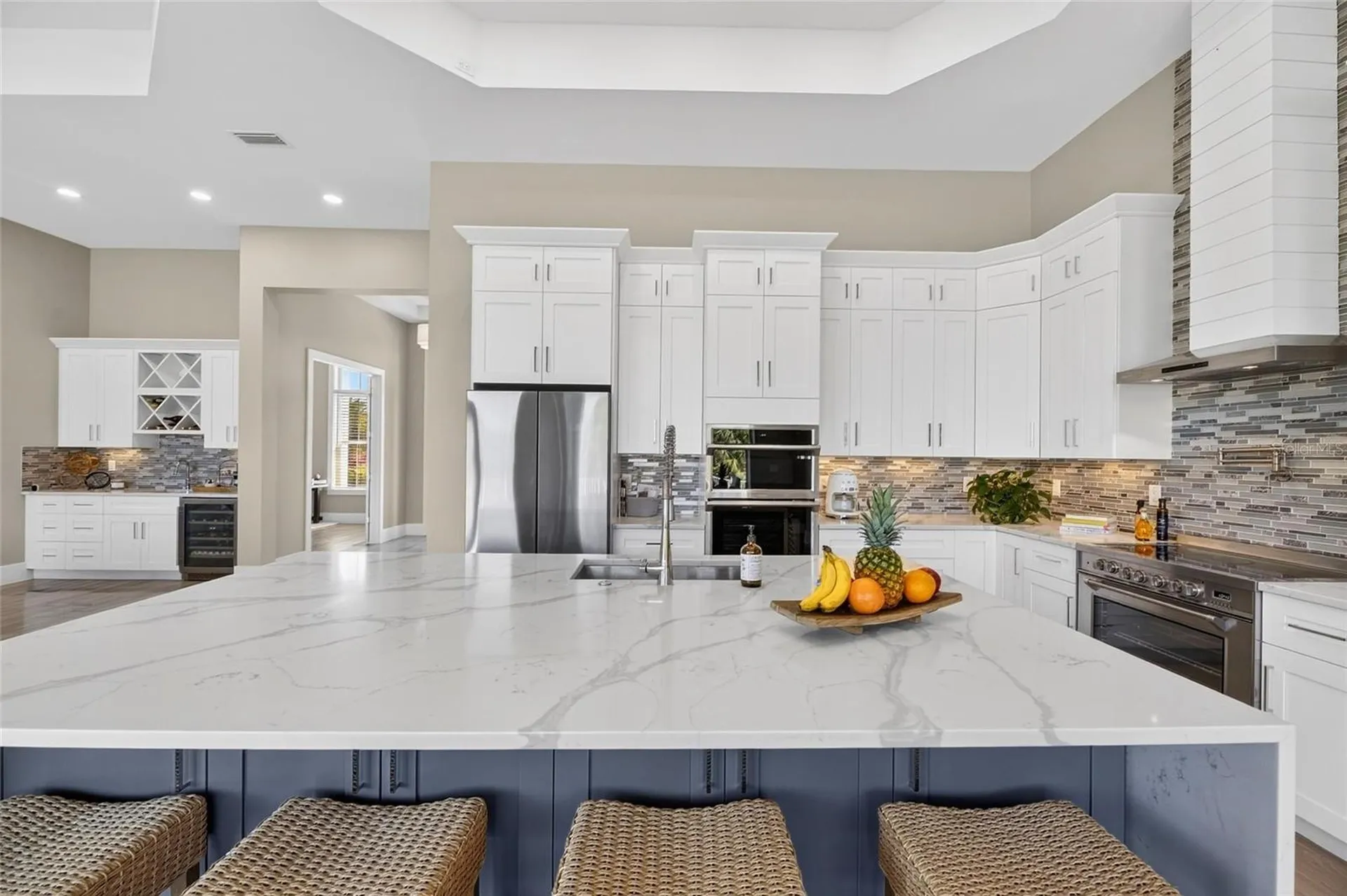 638 Manns Harbor Drive Apollo Beach FL 33572