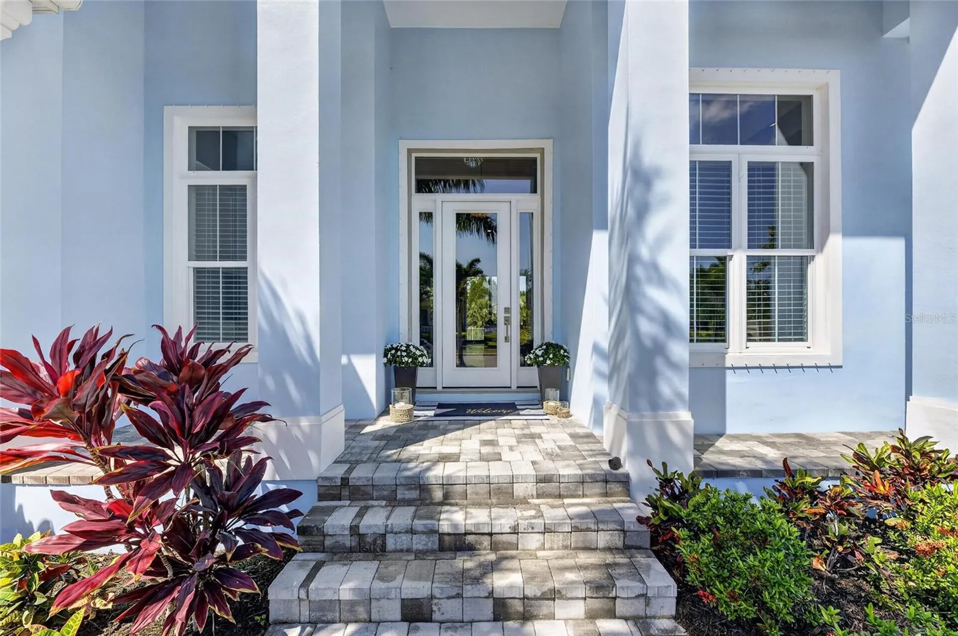 638 Manns Harbor Drive Apollo Beach FL 33572