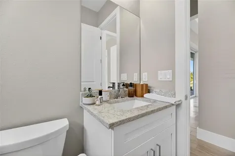 638 Manns Harbor Drive Apollo Beach FL 33572