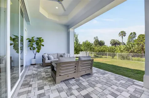 638 Manns Harbor Drive Apollo Beach FL 33572