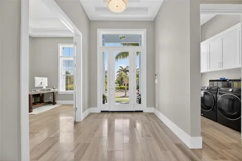 638 Manns Harbor Drive Apollo Beach FL 33572