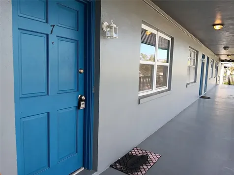 1240 70th Street N St Petersburg FL 33710