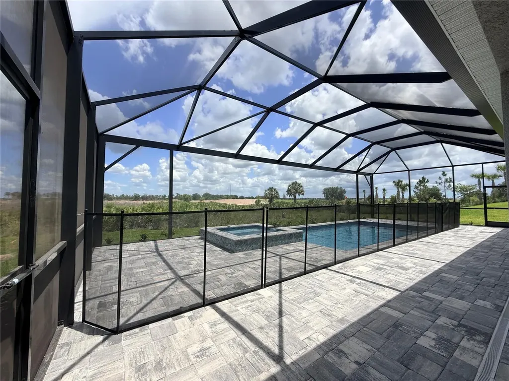 5031 Golden Shore Court Lakewood Ranch FL 34211