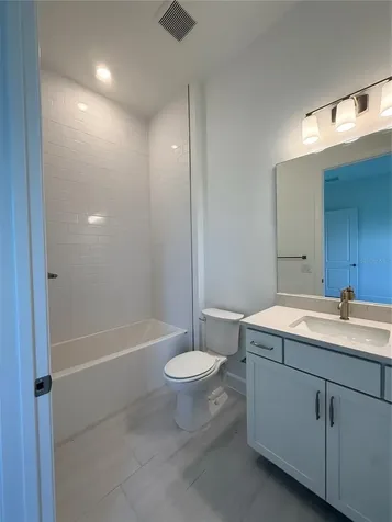 5031 Golden Shore Court Lakewood Ranch FL 34211
