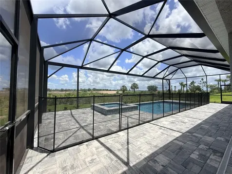 5031 Golden Shore Court Lakewood Ranch FL 34211