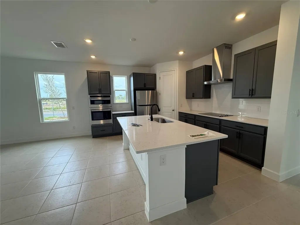 2949 Sailhouse Drive St Cloud FL 34771