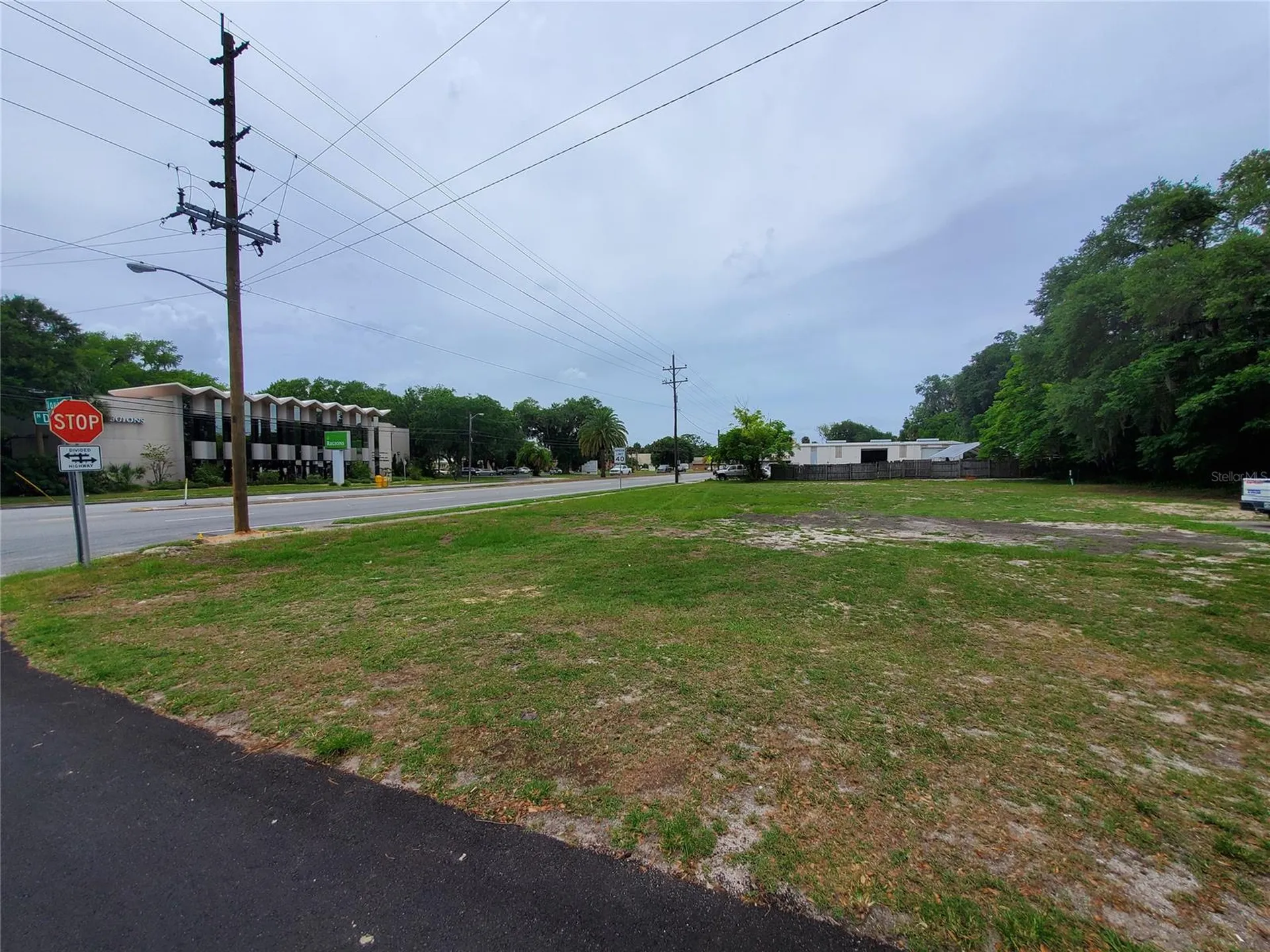 903 N Dixie Freeway New Smyrna Beach FL 32168