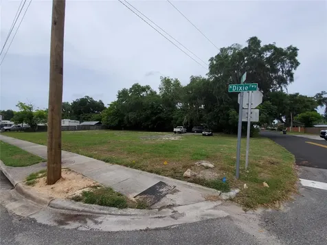 903 N Dixie Freeway New Smyrna Beach FL 32168