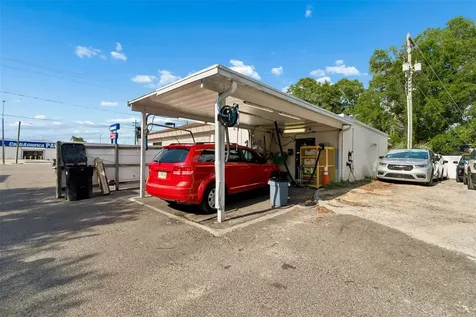 4901 E Busch Boulevard Tampa FL 33617