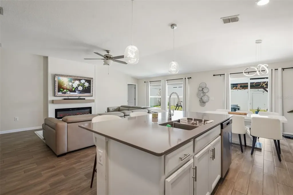 4230 Holstein Street St Cloud FL 34772