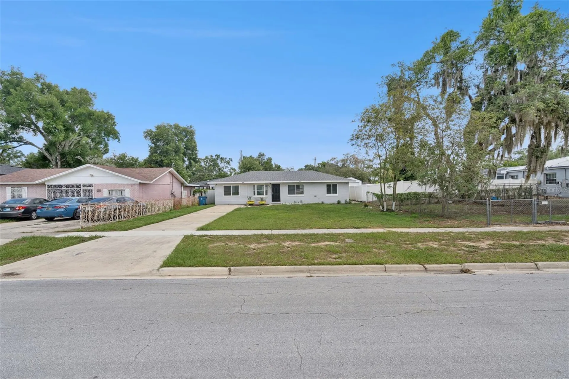 210 E Palm Street Davenport FL 33837