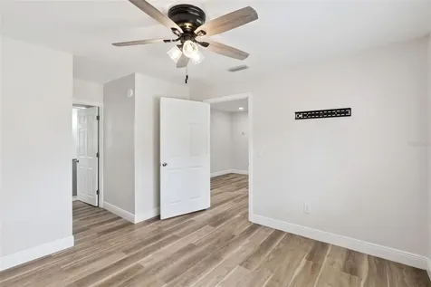 210 E Palm Street Davenport FL 33837