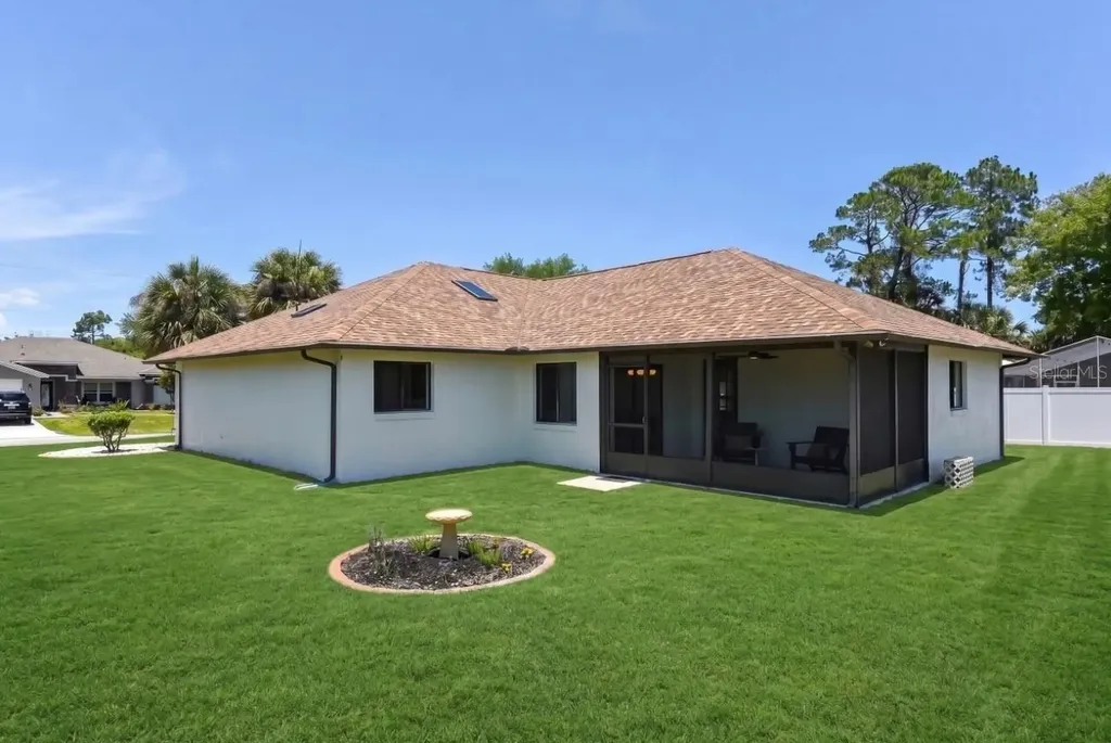 17 Fenwick Lane Palm Coast FL 32137