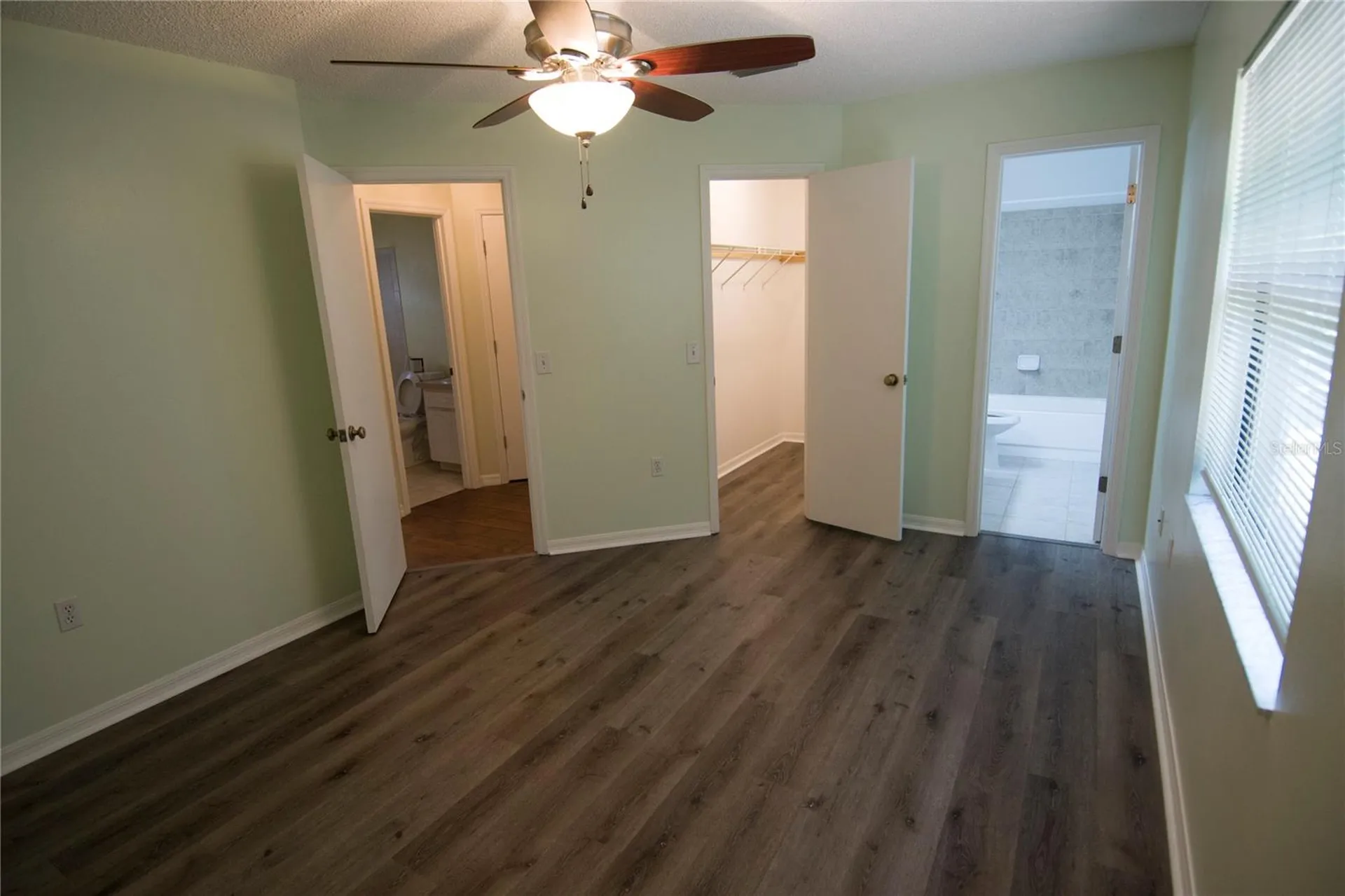 217 Emory Place Orlando FL 32804