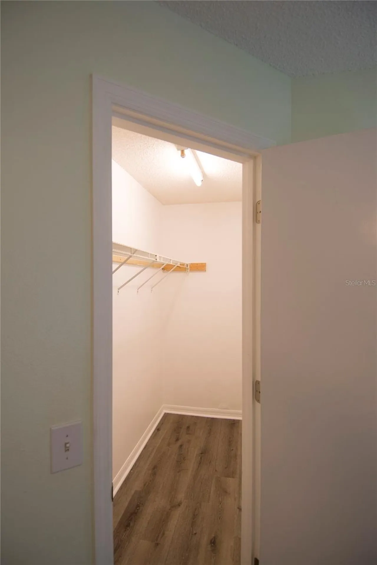 217 Emory Place Orlando FL 32804