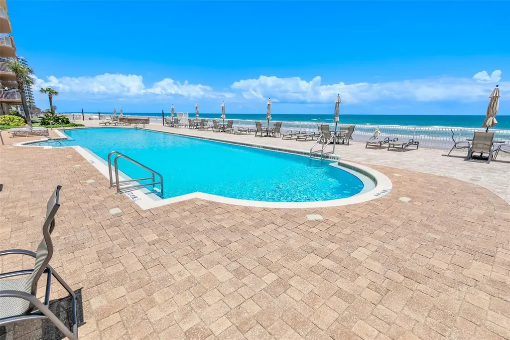 2515 S Atlantic Avenue Daytona Beach FL 32118
