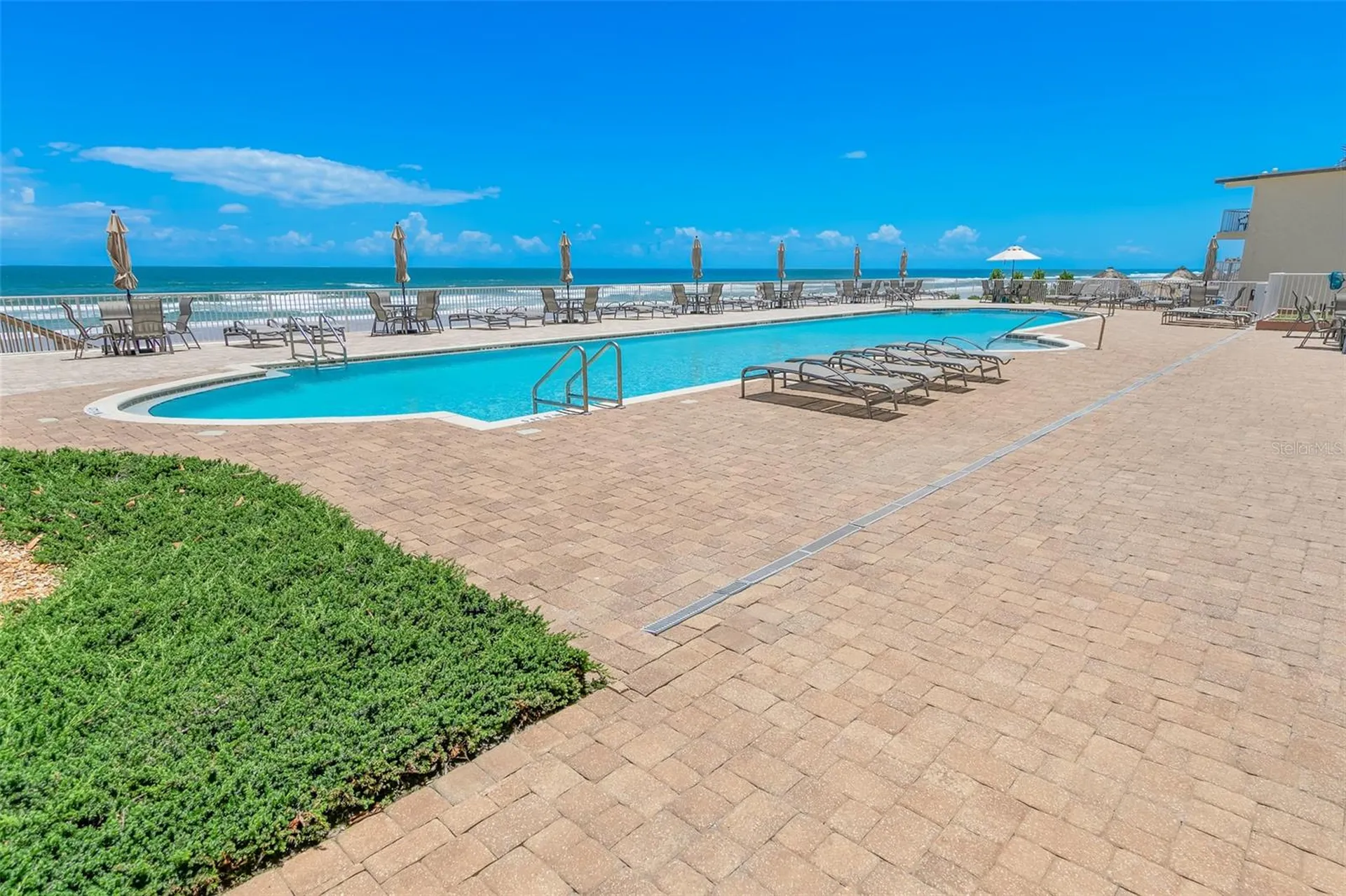 2515 S Atlantic Avenue Daytona Beach FL 32118