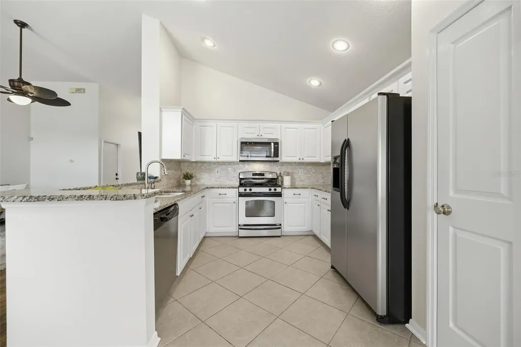 12327 Glenfield Avenue Tampa FL 33626