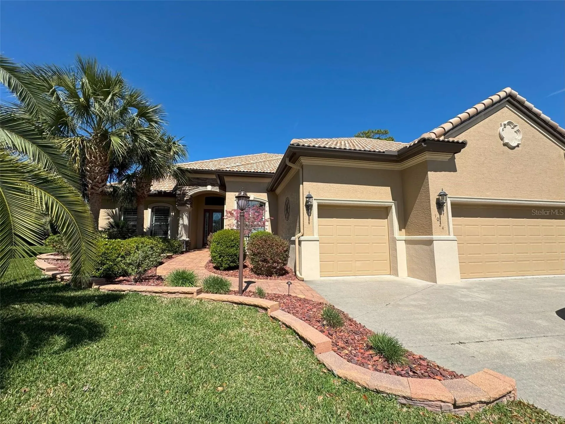 1024 W Beagle Run Loop Hernando FL 34442