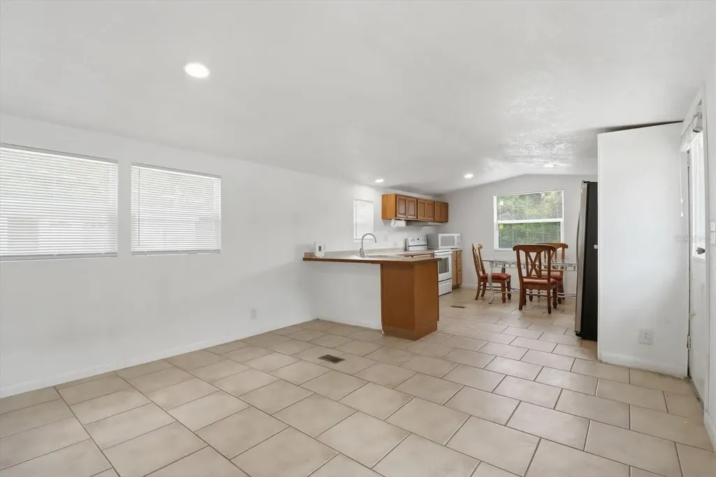 6403 W Tangerine Lane Crystal River FL 34429