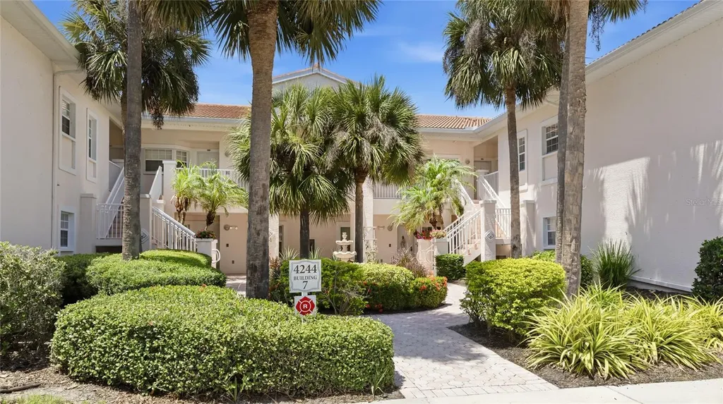 4244 Central Sarasota Parkway Sarasota FL 34238