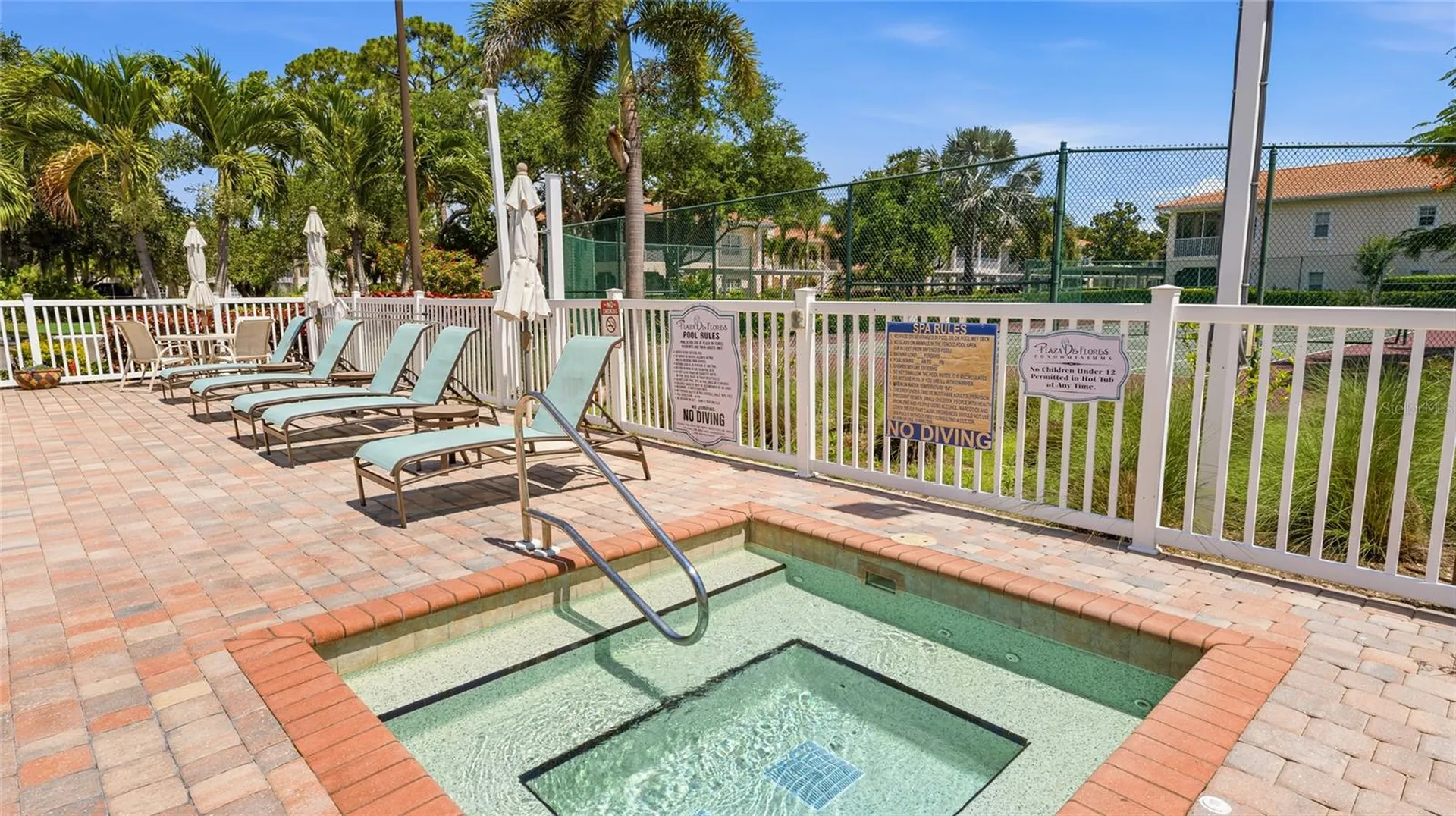 4244 Central Sarasota Parkway Sarasota FL 34238