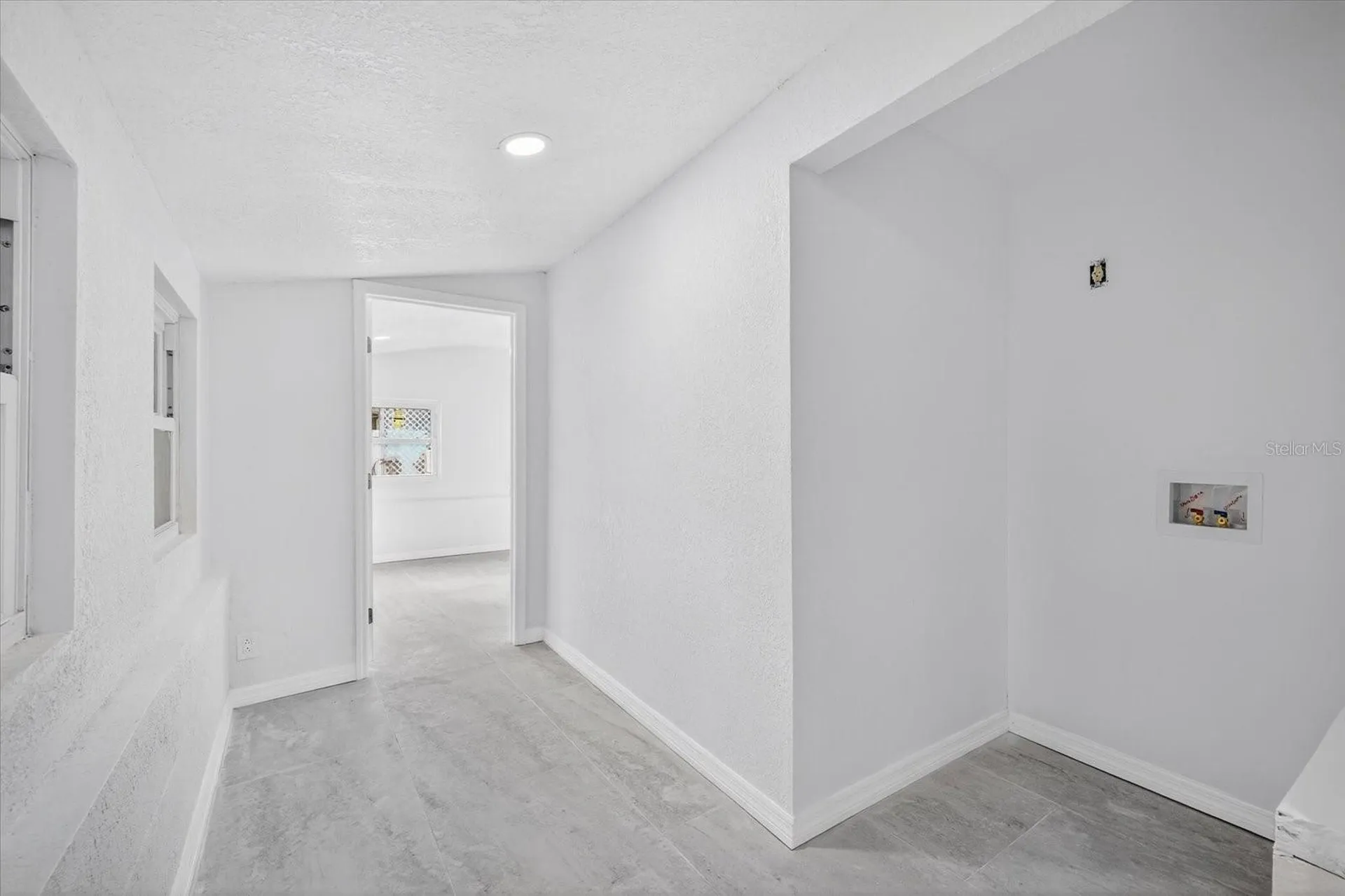 5801 Magnolia Street N St Petersburg FL 33703