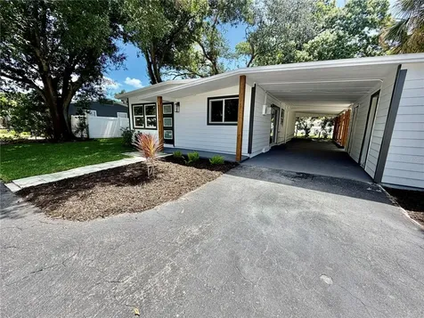 7117 15th Street N St Petersburg FL 33702