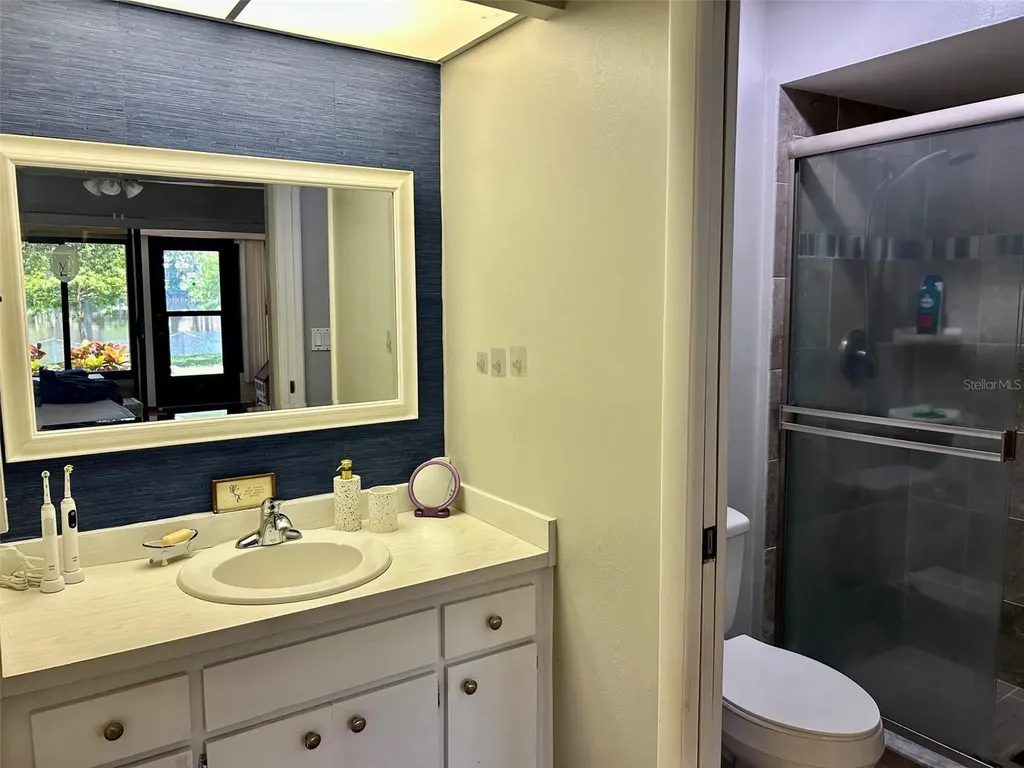 2572 Laurelwood Drive Clearwater FL 33763