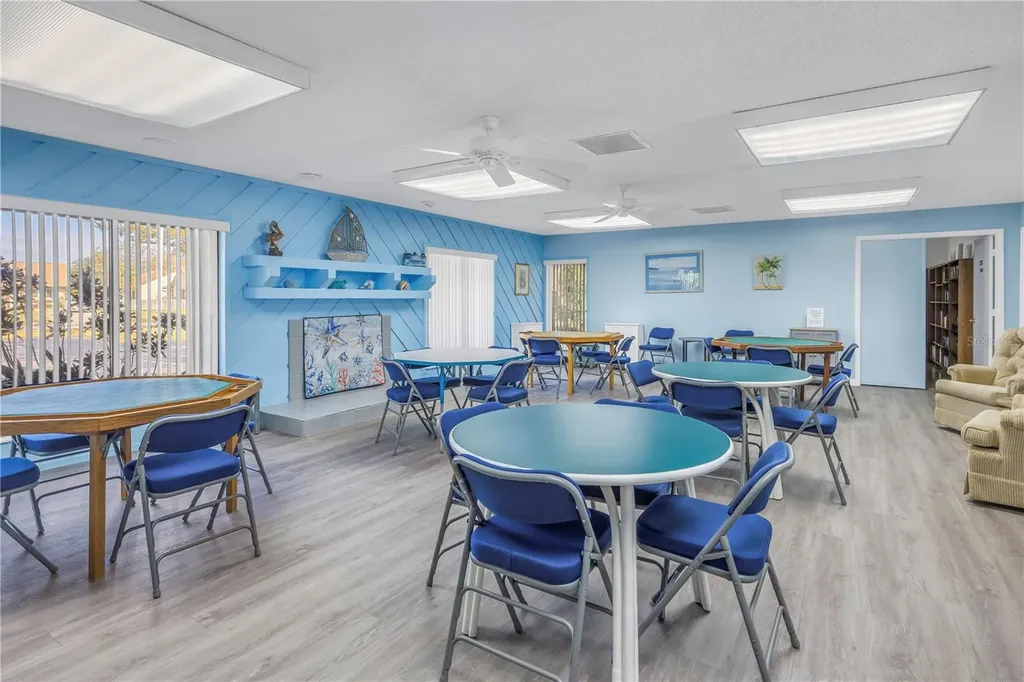 2572 Laurelwood Drive Clearwater FL 33763