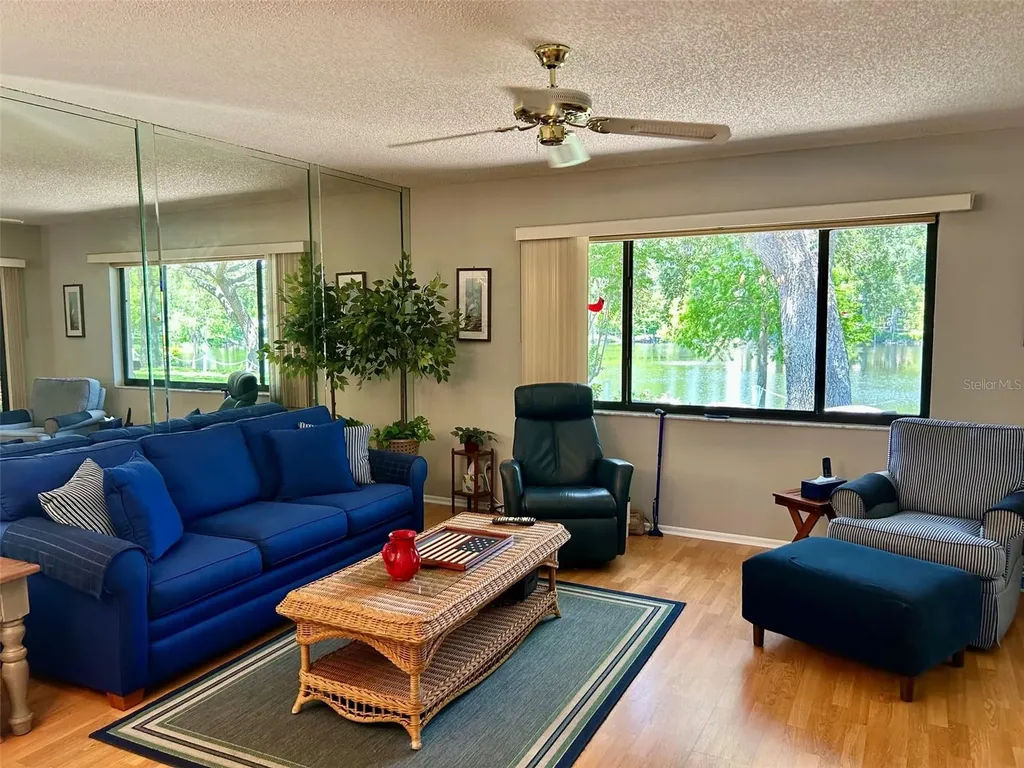 2572 Laurelwood Drive Clearwater FL 33763